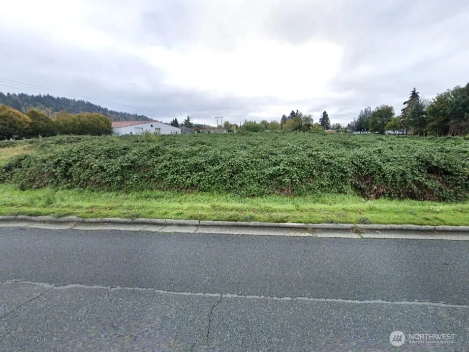 415 Tacoma Boulevard Pacific, WA 98047
