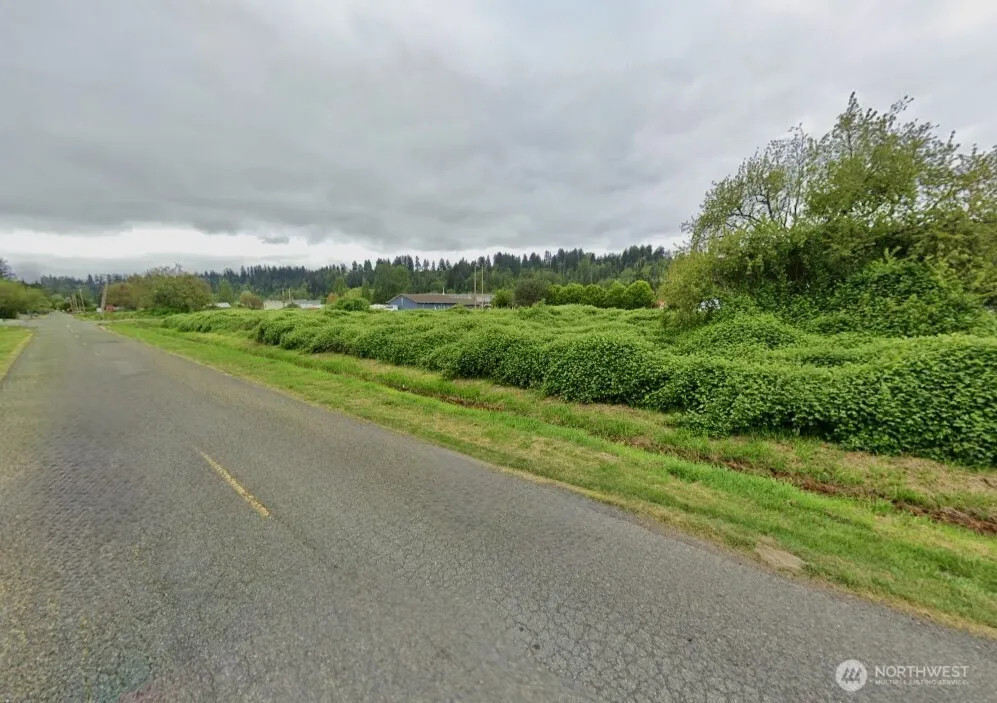 415 Tacoma Boulevard Pacific, WA 98047