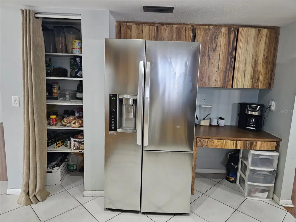18322 SWAN LAKE DRIVE Lutz, FL 33549