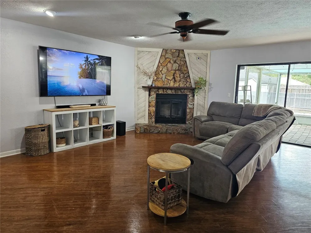 18322 SWAN LAKE DRIVE Lutz, FL 33549