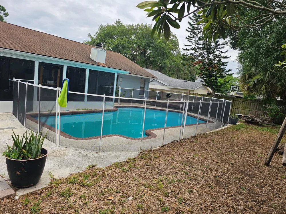 18322 SWAN LAKE DRIVE Lutz, FL 33549