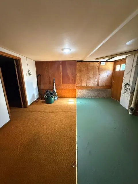 109 S Griffin Street Lakefield, MN 56150