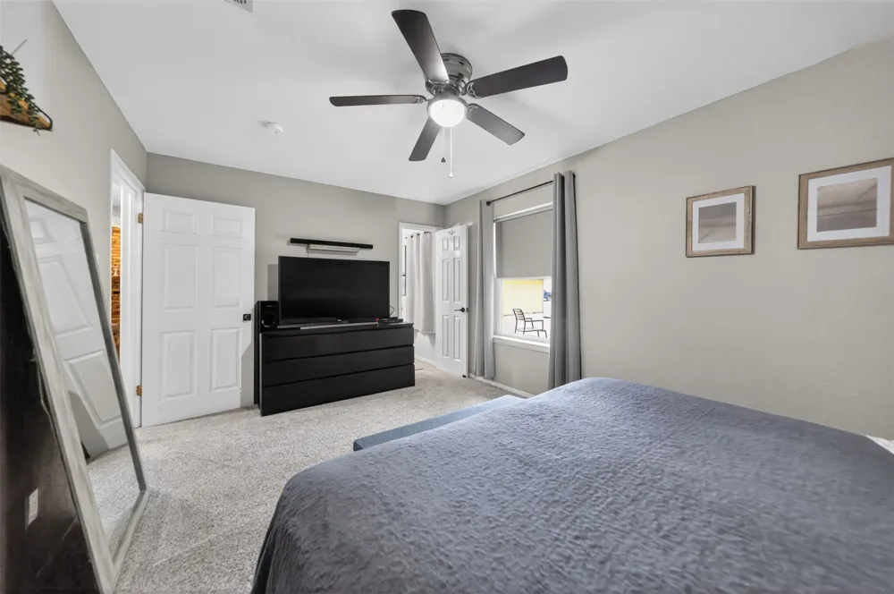 709 S Oak Street Van, TX 75790