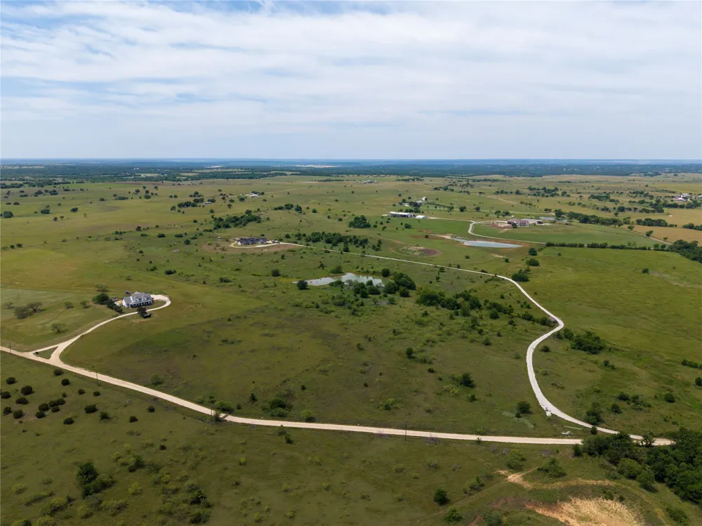 3763 County Road 1110 Rio Vista, TX 76093