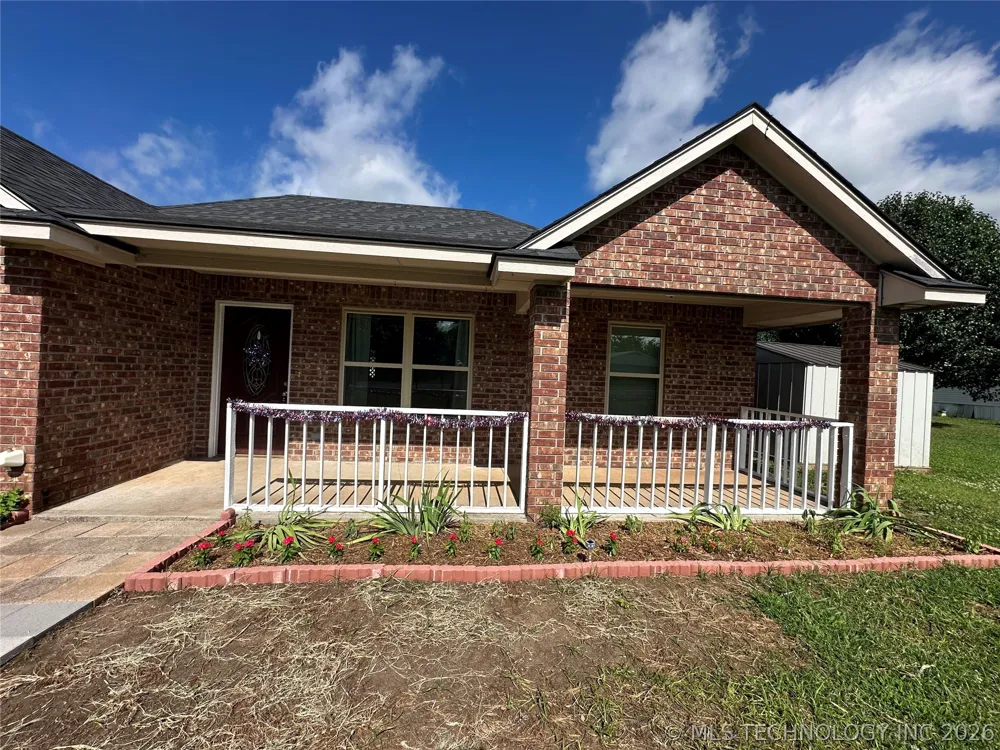 1306 W 17th Street Sulphur, OK 73086