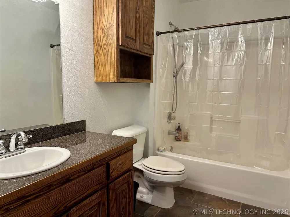 1306 W 17th Street Sulphur, OK 73086