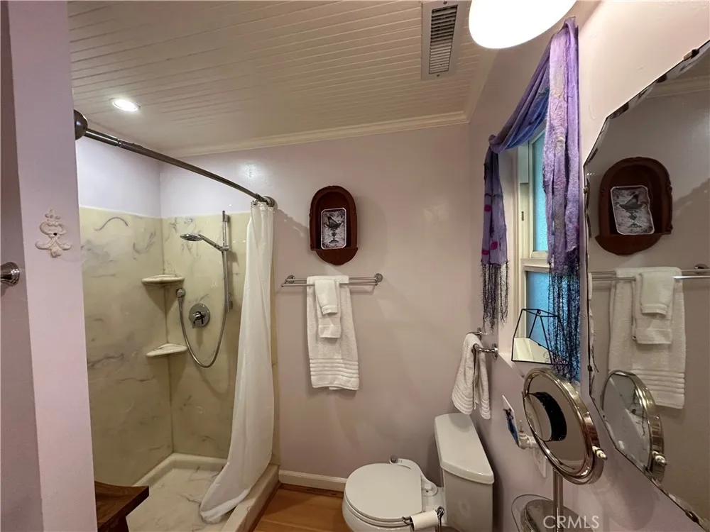 13411 Lakeshore Clearlake, CA 95424
