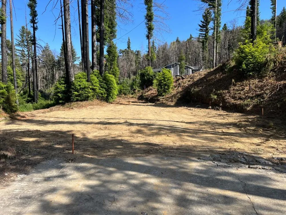 135 Fallen Leaf Drive Boulder Creek, CA 95006