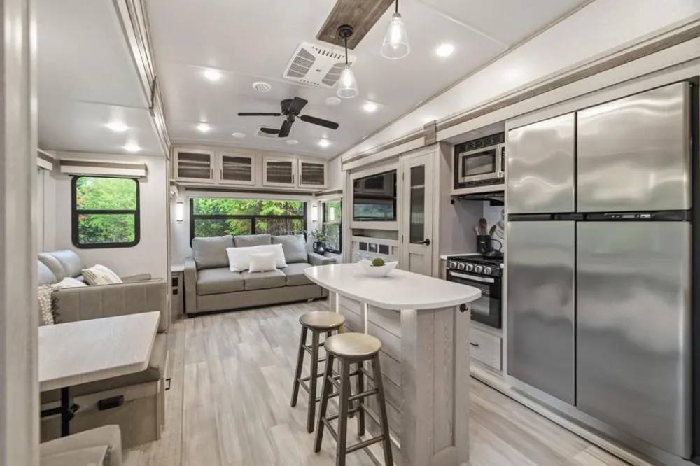 135 Fallen Leaf Drive Boulder Creek, CA 95006