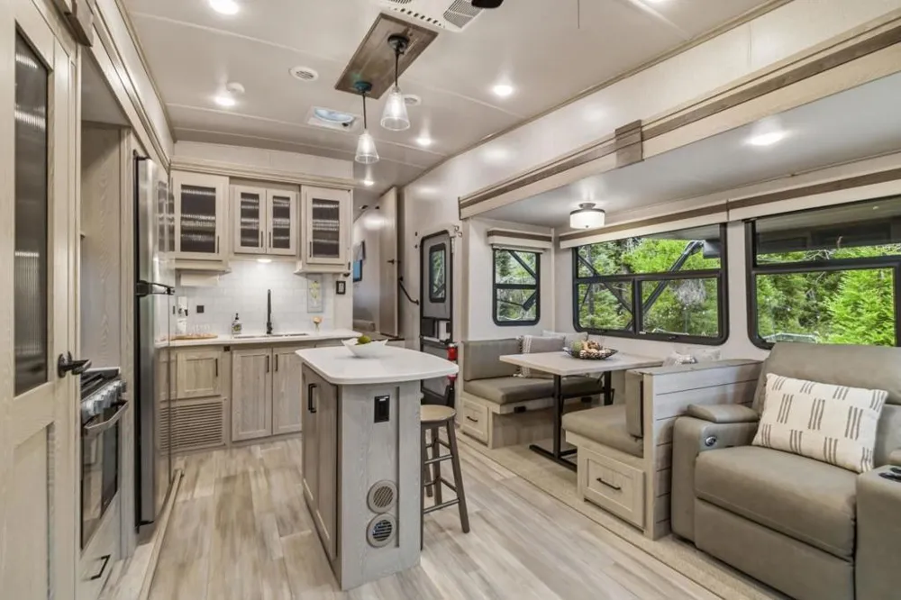 135 Fallen Leaf Drive Boulder Creek, CA 95006