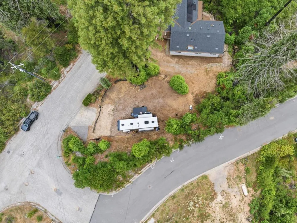 135 Fallen Leaf Drive Boulder Creek, CA 95006