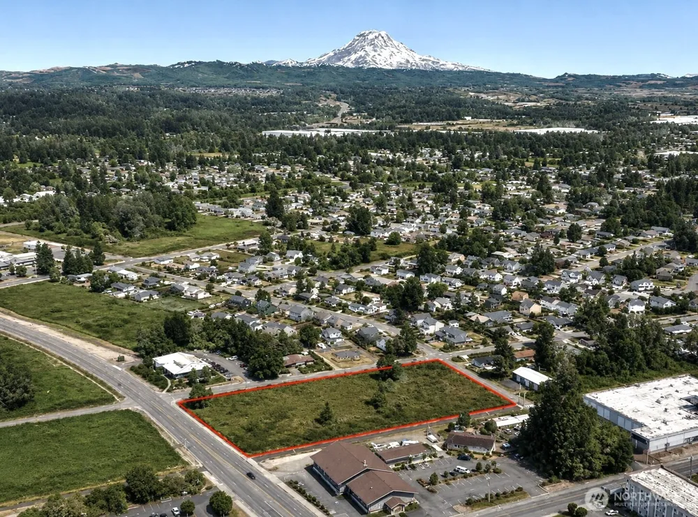 305 Tacoma Boulevard Pacific, WA 98047
