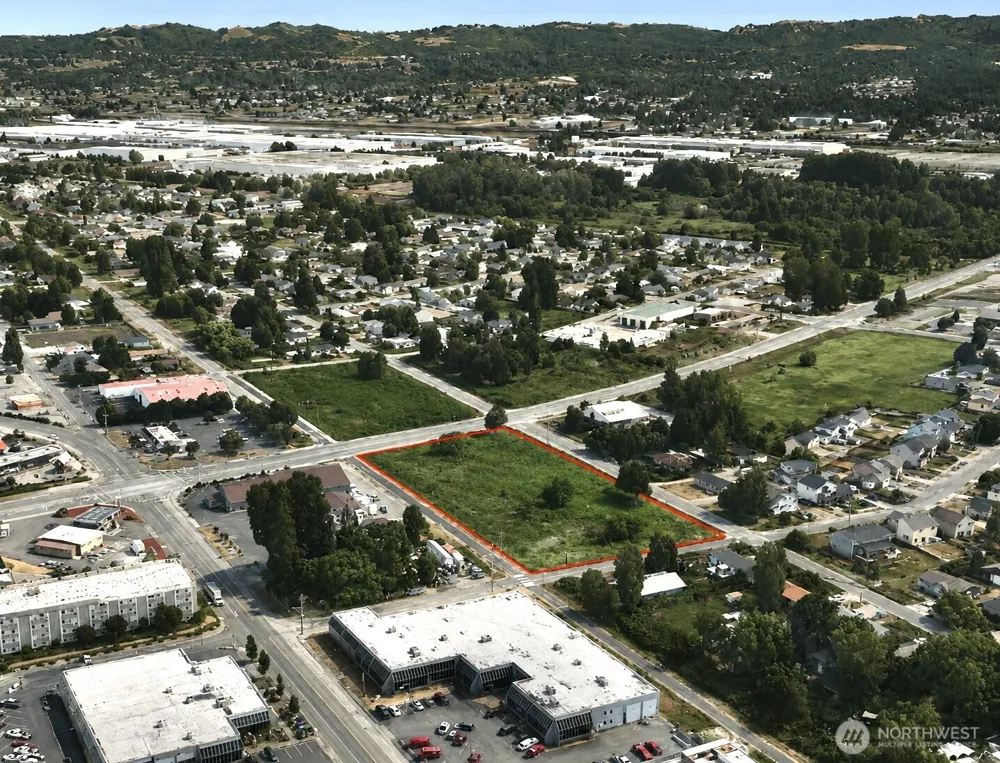 305 Tacoma Boulevard Pacific, WA 98047