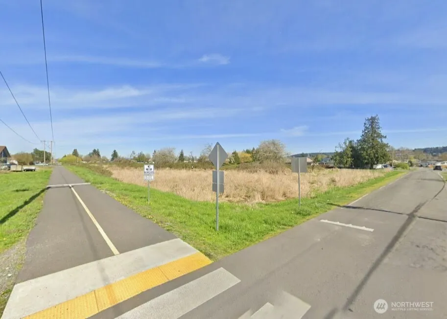 305 Tacoma Boulevard Pacific, WA 98047