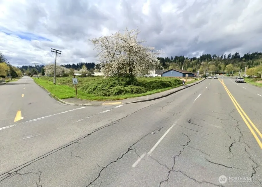 305 Tacoma Boulevard Pacific, WA 98047