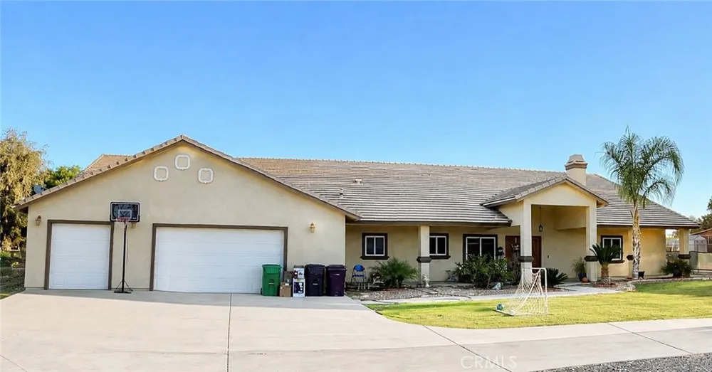 30510 Phillip Rd Nuevo, CA 92567