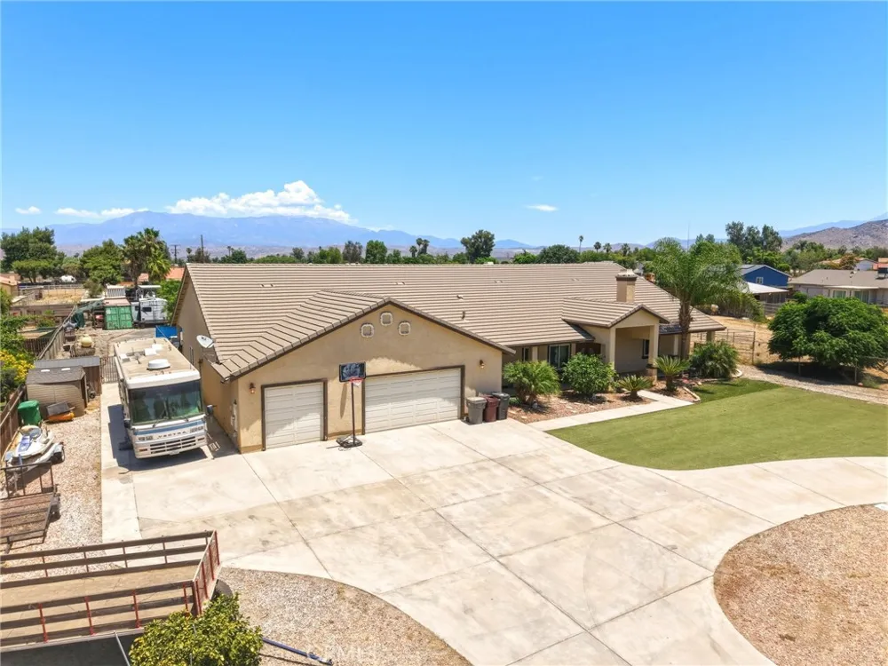 30510 Phillip Rd Nuevo, CA 92567