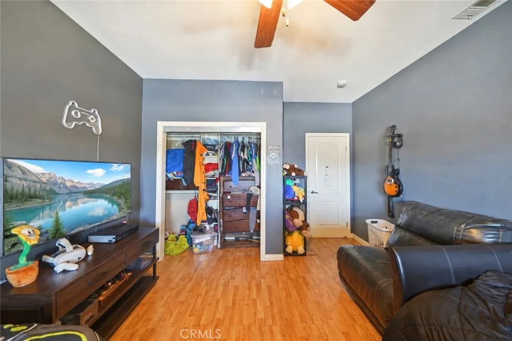 30510 Phillip Rd Nuevo, CA 92567