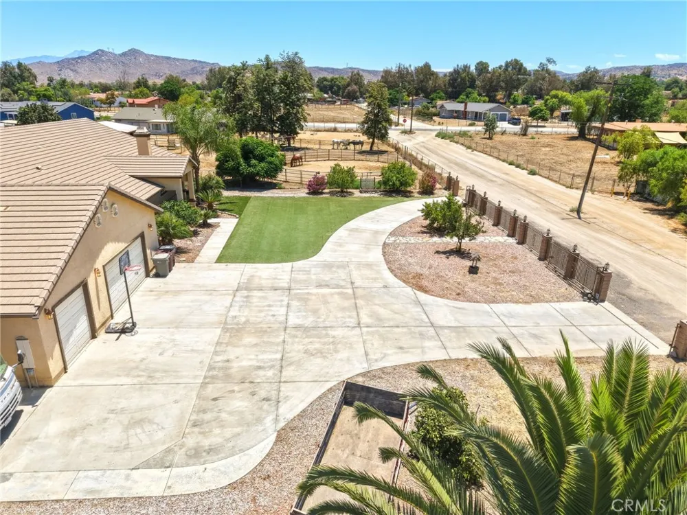 30510 Phillip Rd Nuevo, CA 92567