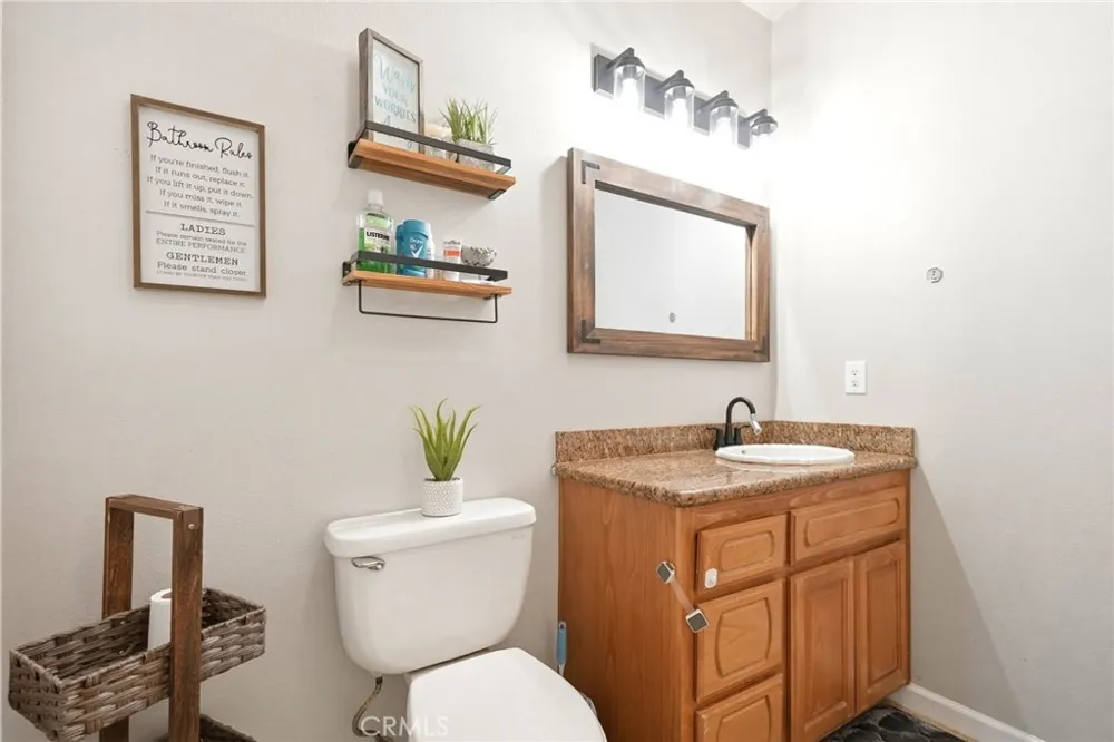 30510 Phillip Rd Nuevo, CA 92567