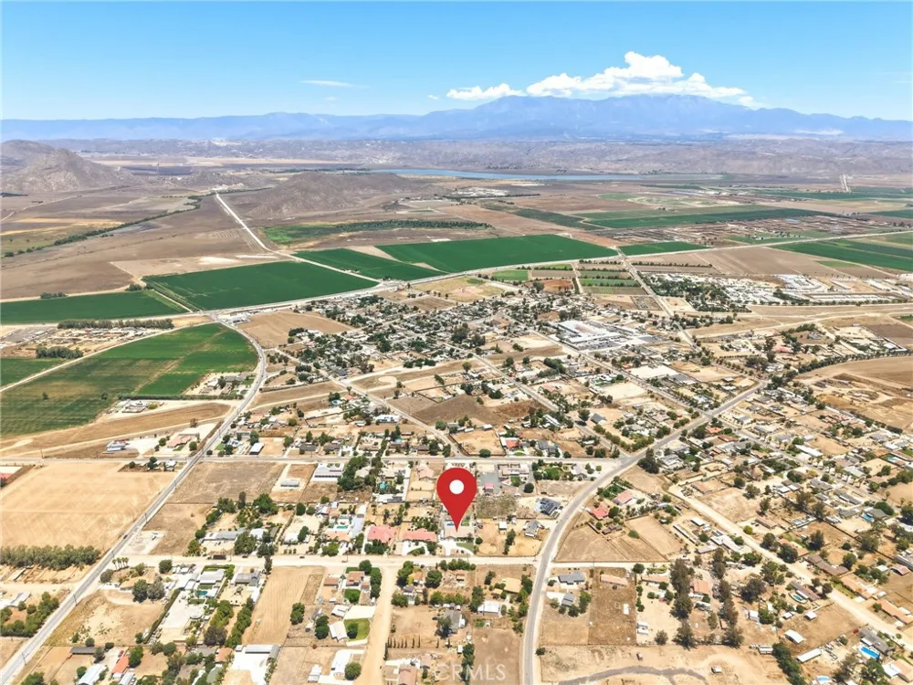 30510 Phillip Rd Nuevo, CA 92567