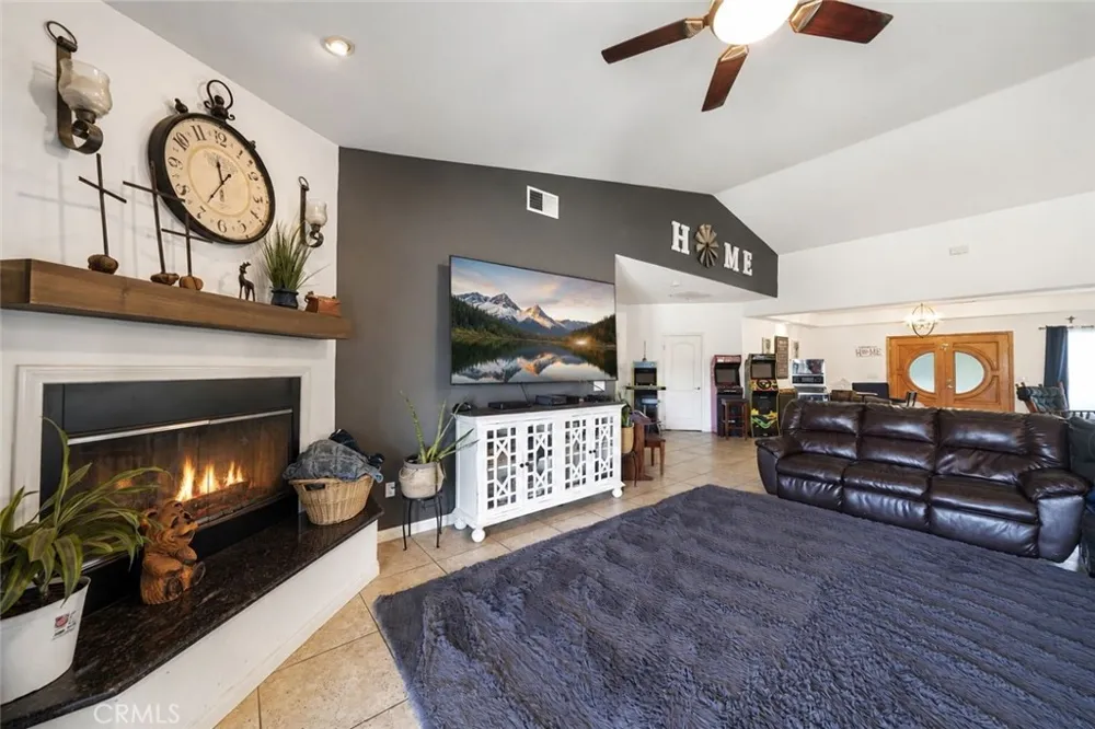 30510 Phillip Rd Nuevo, CA 92567