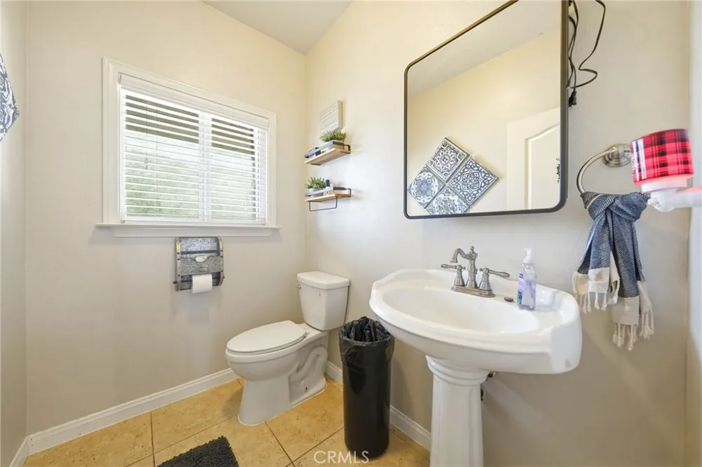 30510 Phillip Rd Nuevo, CA 92567