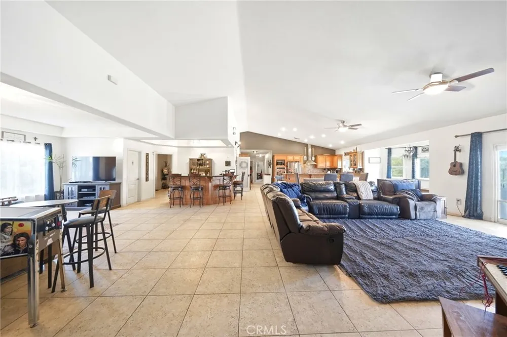 30510 Phillip Rd Nuevo, CA 92567