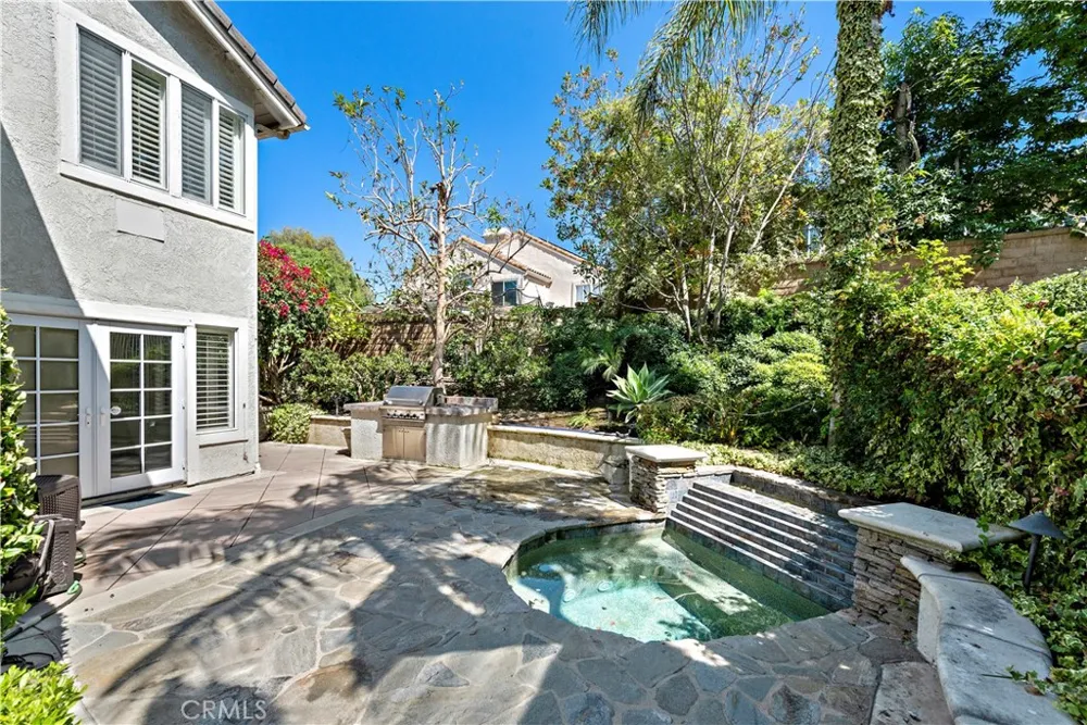 26841 Devonshire Road Laguna Hills, CA 92653