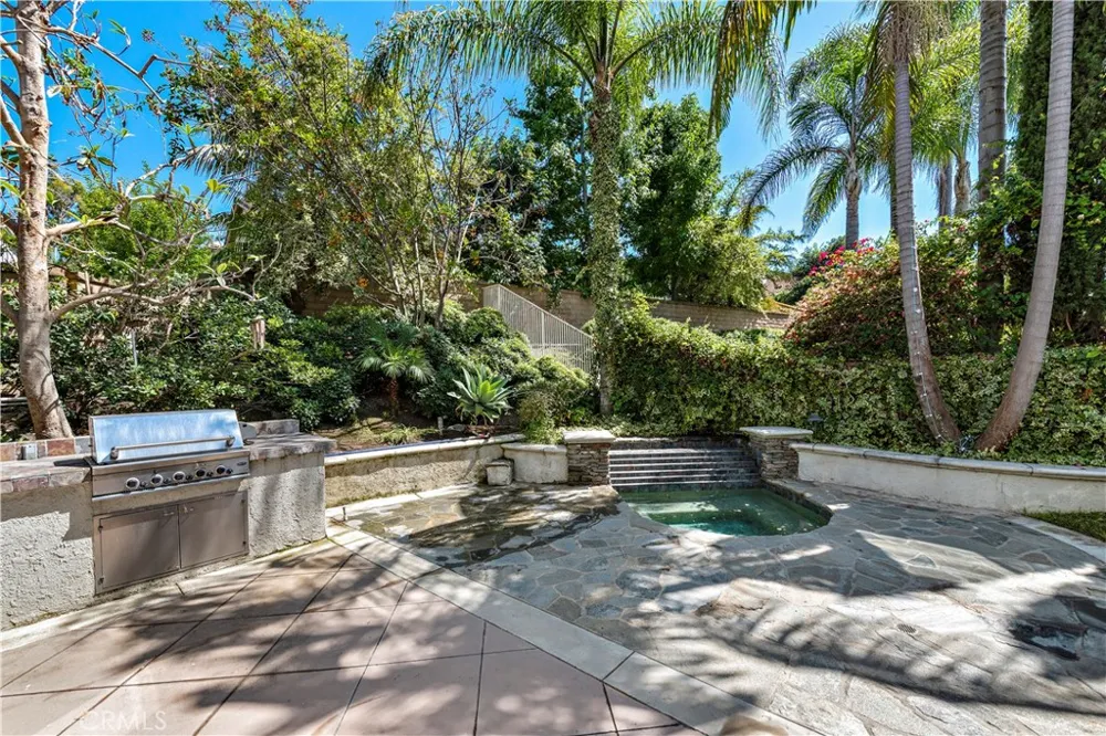 26841 Devonshire Road Laguna Hills, CA 92653