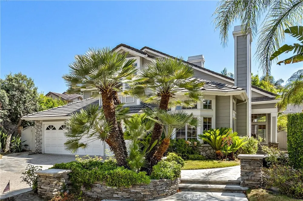 26841 Devonshire Road Laguna Hills, CA 92653