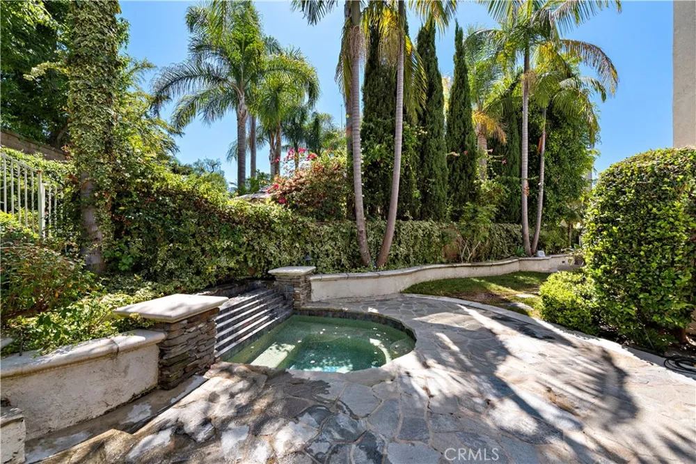 26841 Devonshire Road Laguna Hills, CA 92653