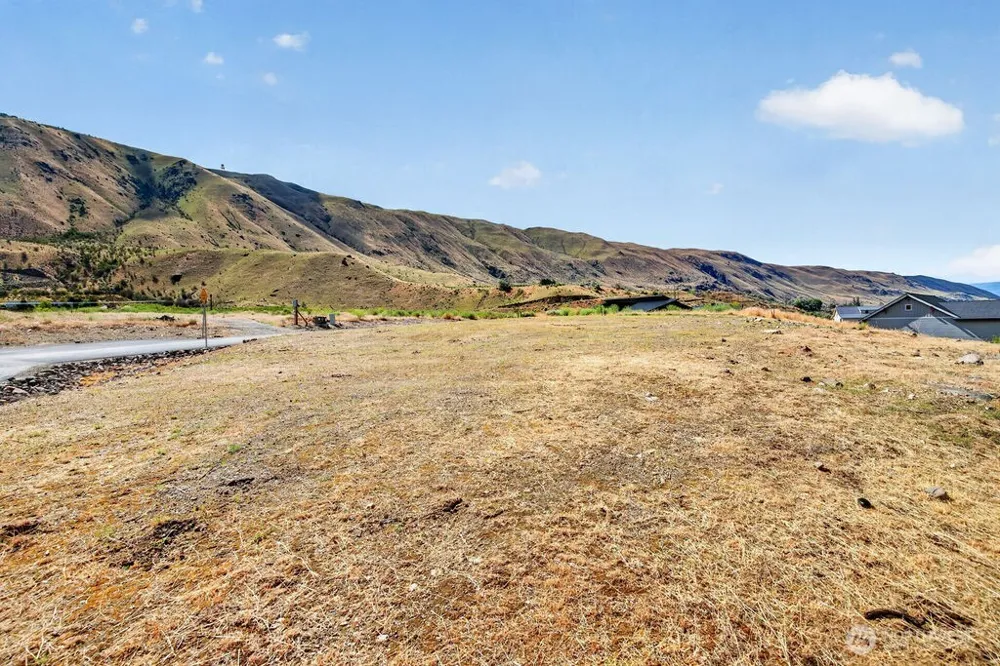 44 Shore Drive East Wenatchee, WA 98802