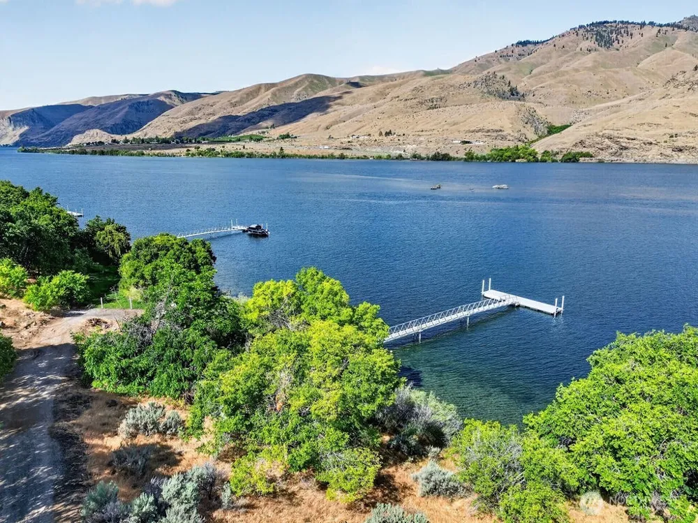 44 Shore Drive East Wenatchee, WA 98802