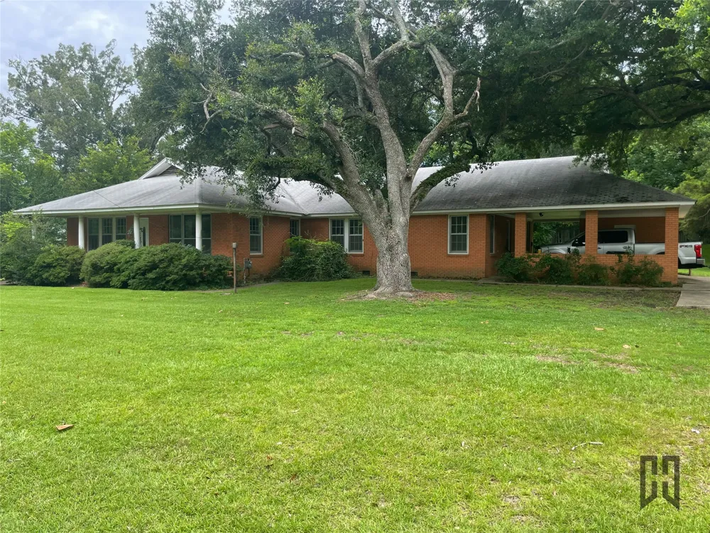 714 Butler Street Springhill, LA 71075