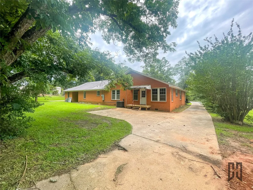714 Butler Street Springhill, LA 71075