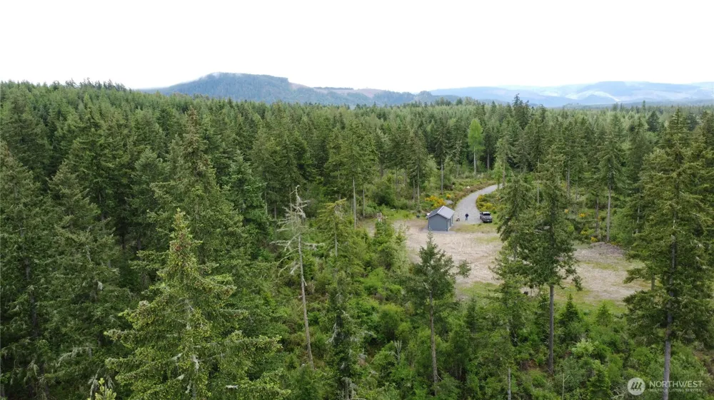 42911 28th Avenue E Eatonville, WA 98328