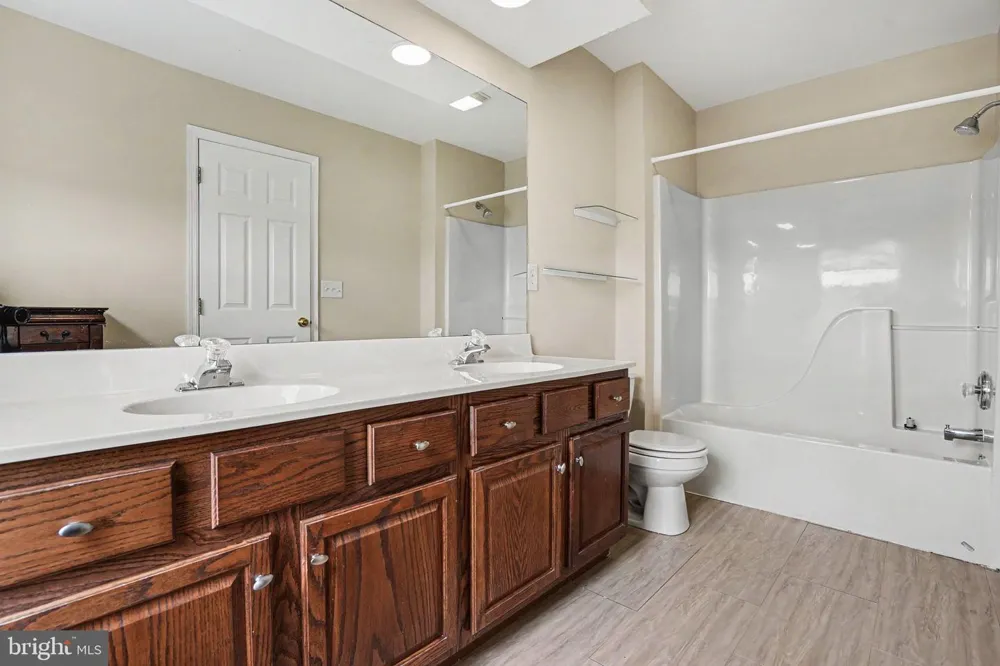 2252 IONOFF ROAD Harrisburg, PA 17110