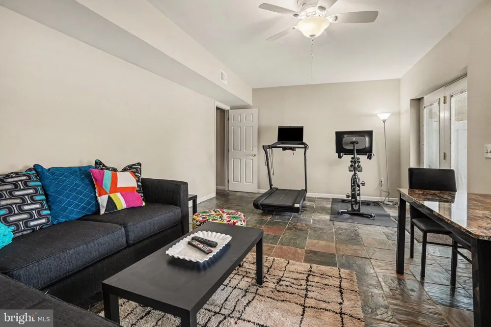 2252 IONOFF ROAD Harrisburg, PA 17110
