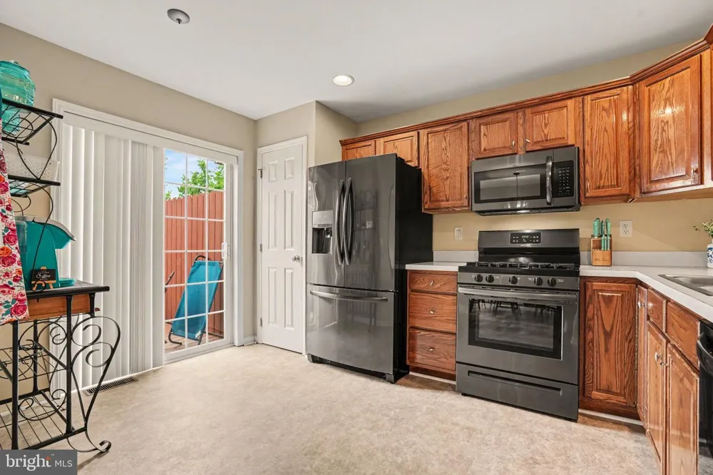 2252 IONOFF ROAD Harrisburg, PA 17110