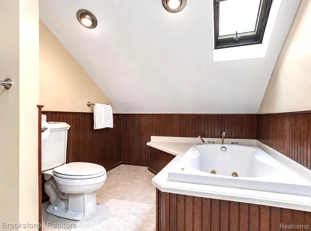 3669 B DRIVE S Leroy Township, MI 49015