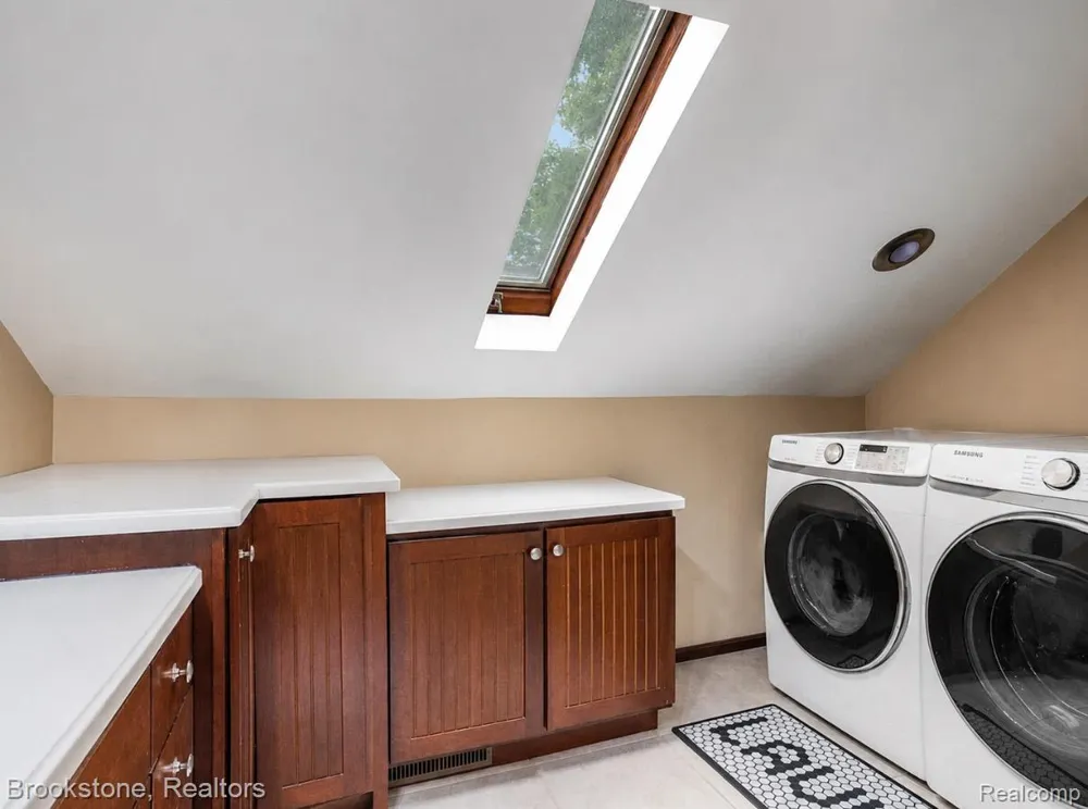 3669 B DRIVE S Leroy Township, MI 49015
