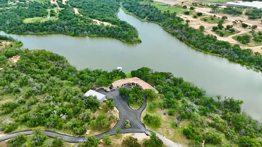 Epic Lane Santo, TX 76472