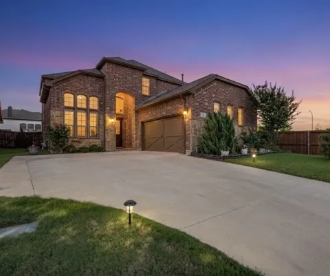 1247 Lynn Drive