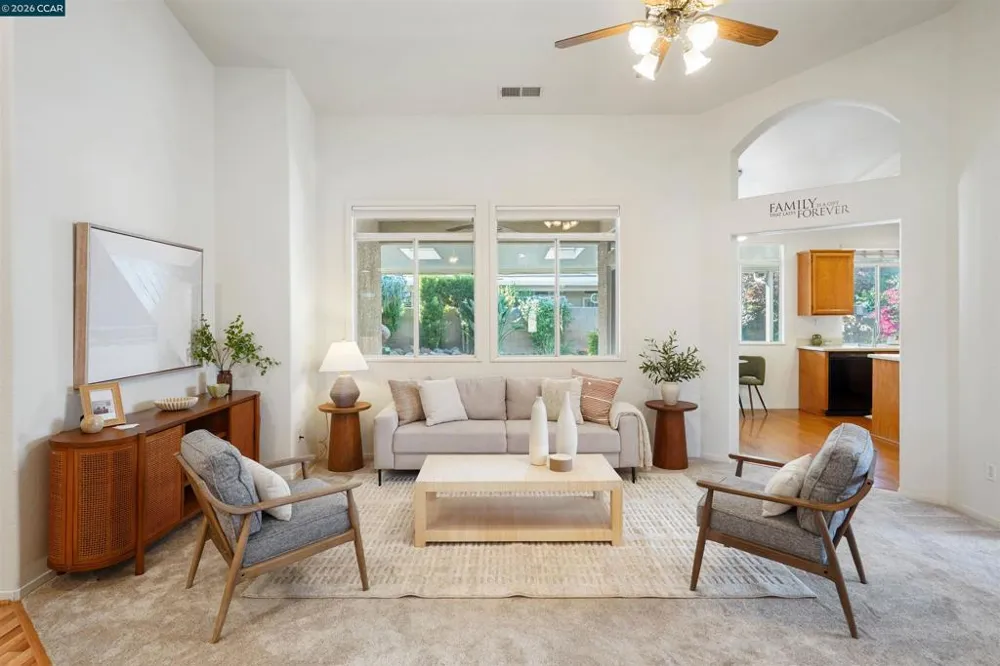 287 Mandarin Cir Vacaville, CA 95687