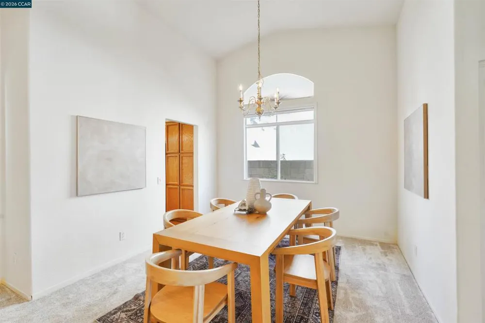 287 Mandarin Cir Vacaville, CA 95687