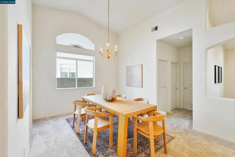 287 Mandarin Cir Vacaville, CA 95687