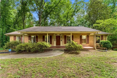 1901 Arnold Drive