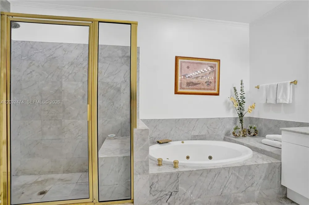3718 NE 208th St #3718 Aventura, FL 33180