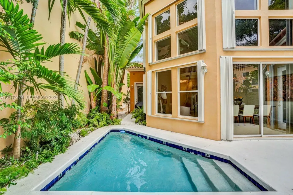 3718 NE 208th St #3718 Aventura, FL 33180